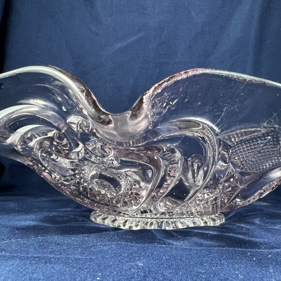 Vintage EAPG Imperial Heart Ruffled Bowl Purple Ornate Elegant Cut Glass Decor - Picture 2 of 6